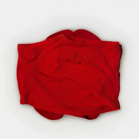 Women’s Vibrant 3D Red Flower Tube Top Strapless - Picture 2 of 3